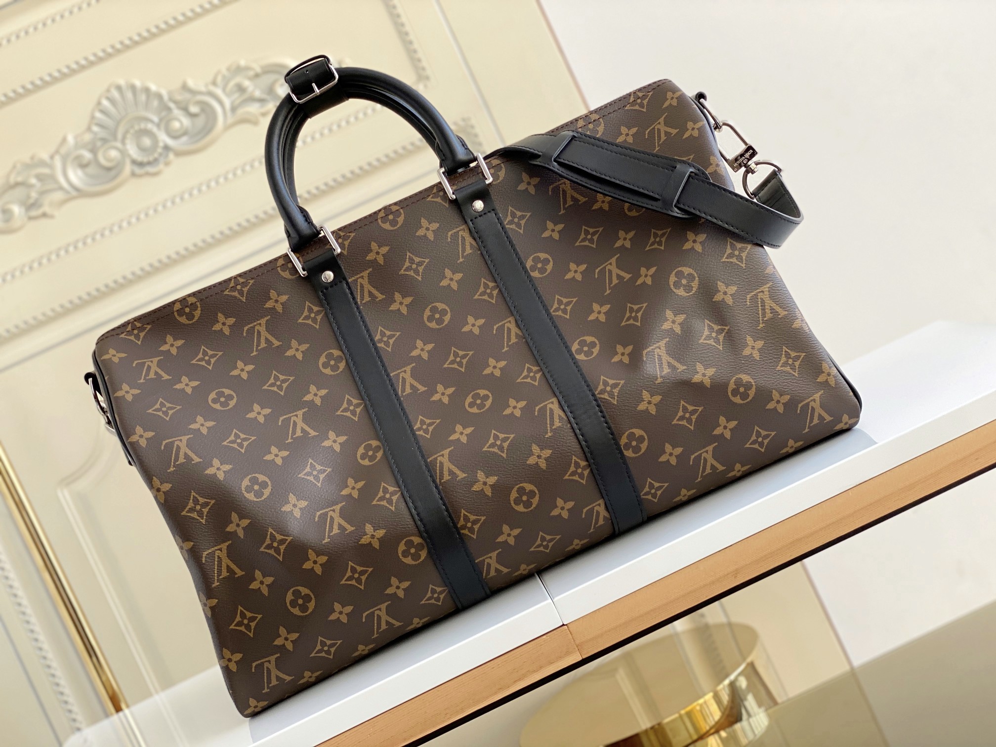 Louis Vuitton Classic Keepall 45 Bag in Damier Graphite Canvas - Image 3