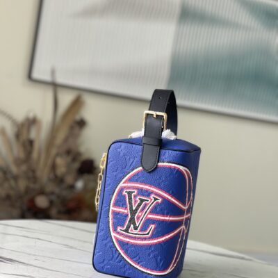 Louis Vuitton Dopp Kit Vanity Bag in Blue