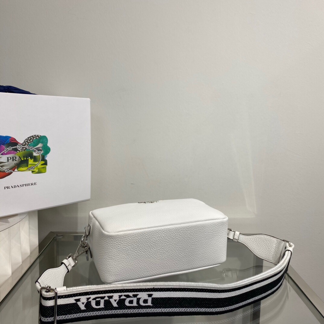 Prada Bags - Image 9