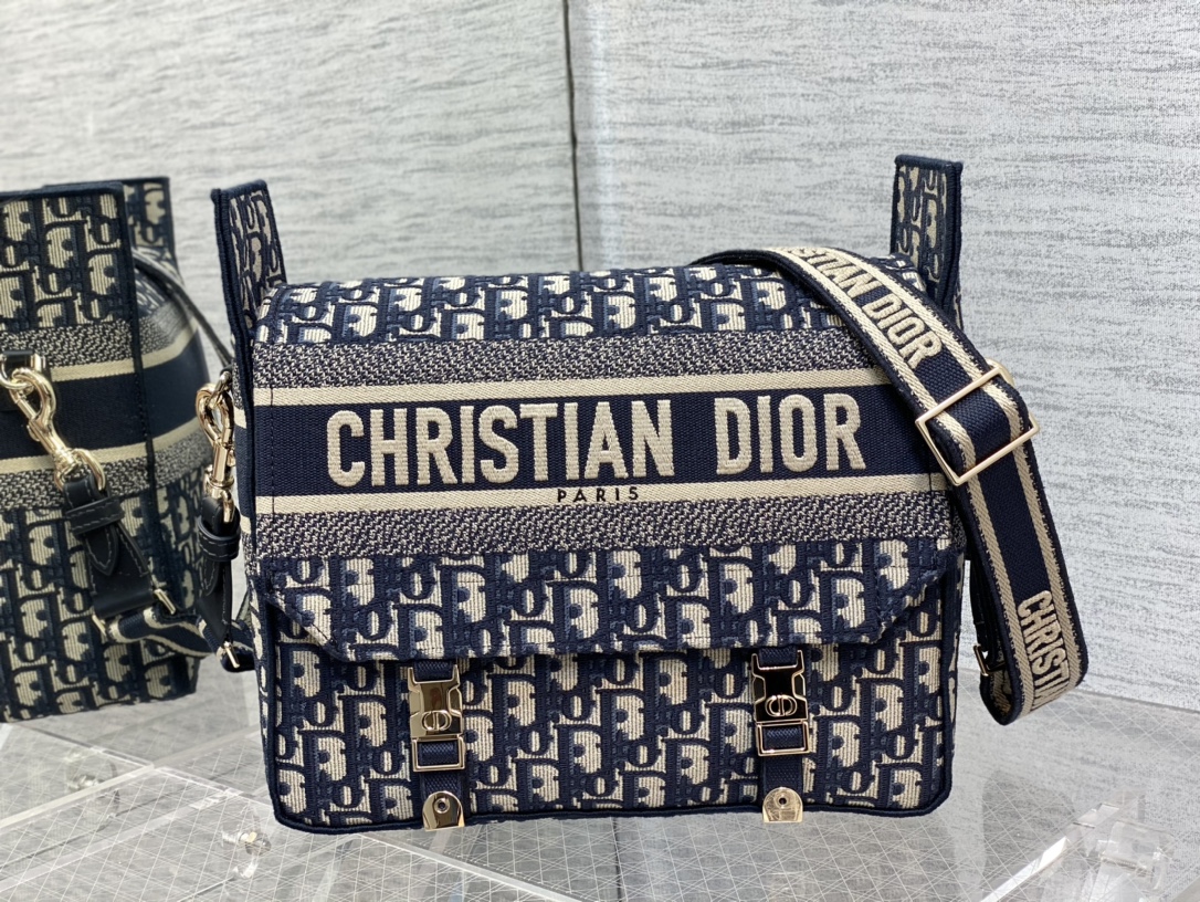 Dior Medium Messenger Bag - Image 3