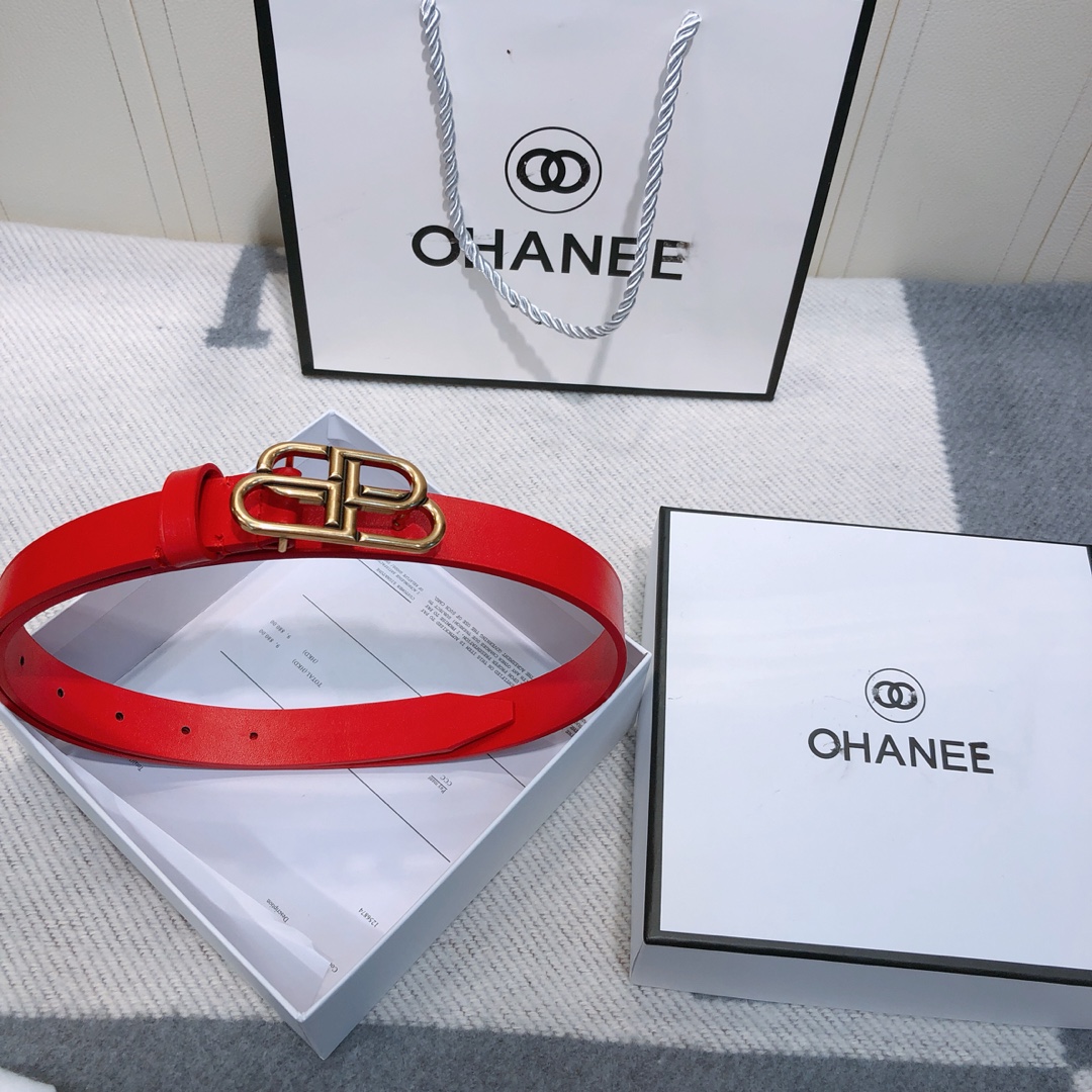 db9bf2_97f9056c426249698662a9a6782b3fc2mv2.jpg Balenciaga Belt - Image 1