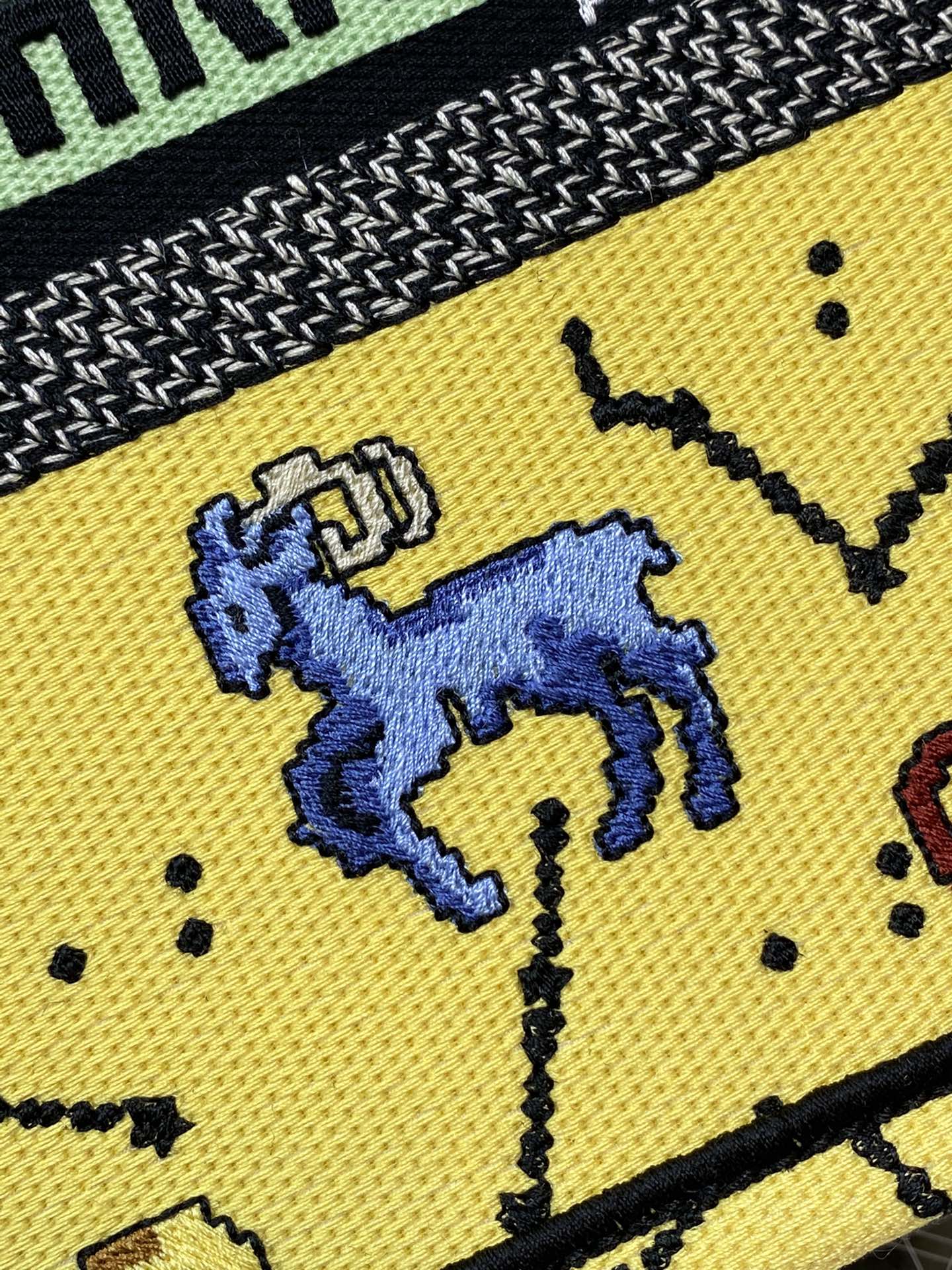 Dior Small Constellations Tote Bag - Image 10