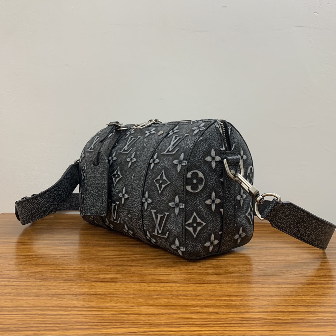 Louis Vuitton City Keepall Bag in Monogram - Image 4