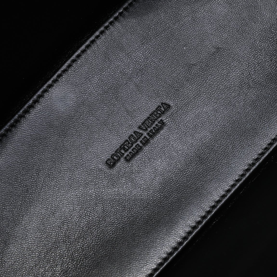 Bottega Veneta Arco Bag in White Lambskin - Image 9