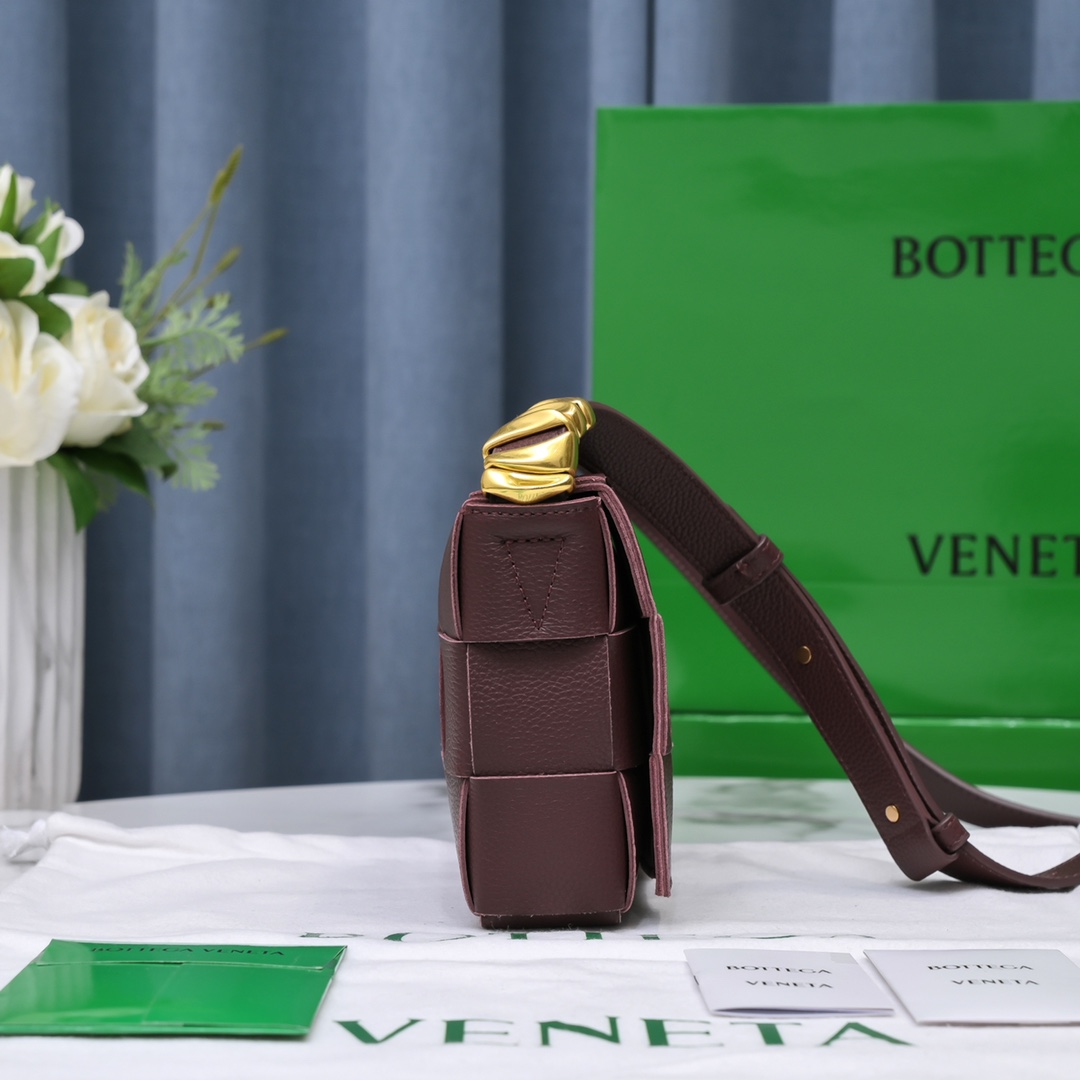 Bottega Veneta Bag - Image 5
