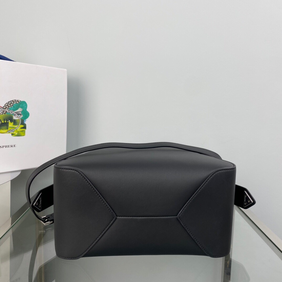 Prada Bags - Image 6