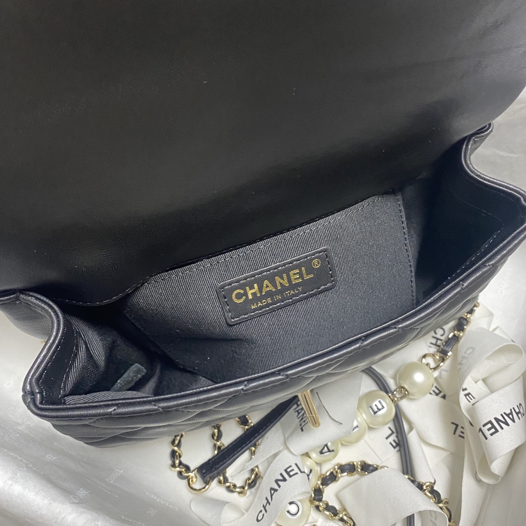 Chanel Pearl Chain Small Flap Bag in Black - Image 10