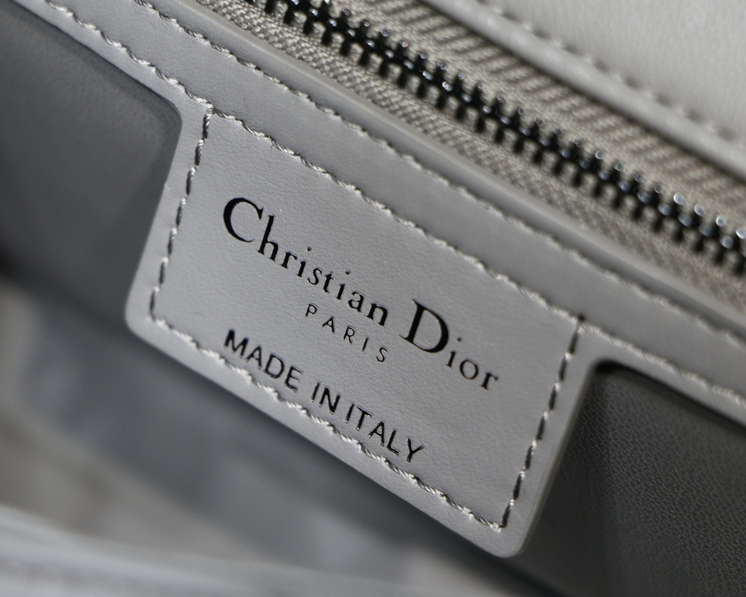 Dior Small Grey Caro Bag - Image 9
