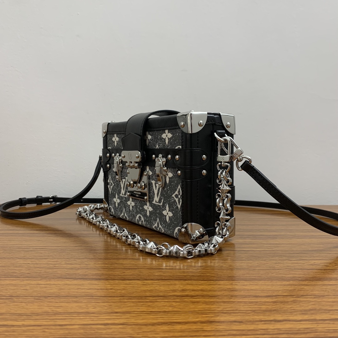 Louis Vuitton Petite Malle Bag in Monogram Jacquard Denim - Image 4