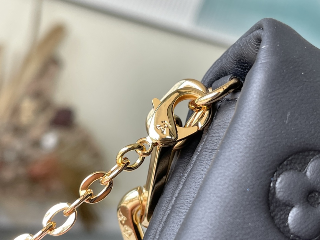 Louis Vuitton Black Mini Cossion Bag - Image 6