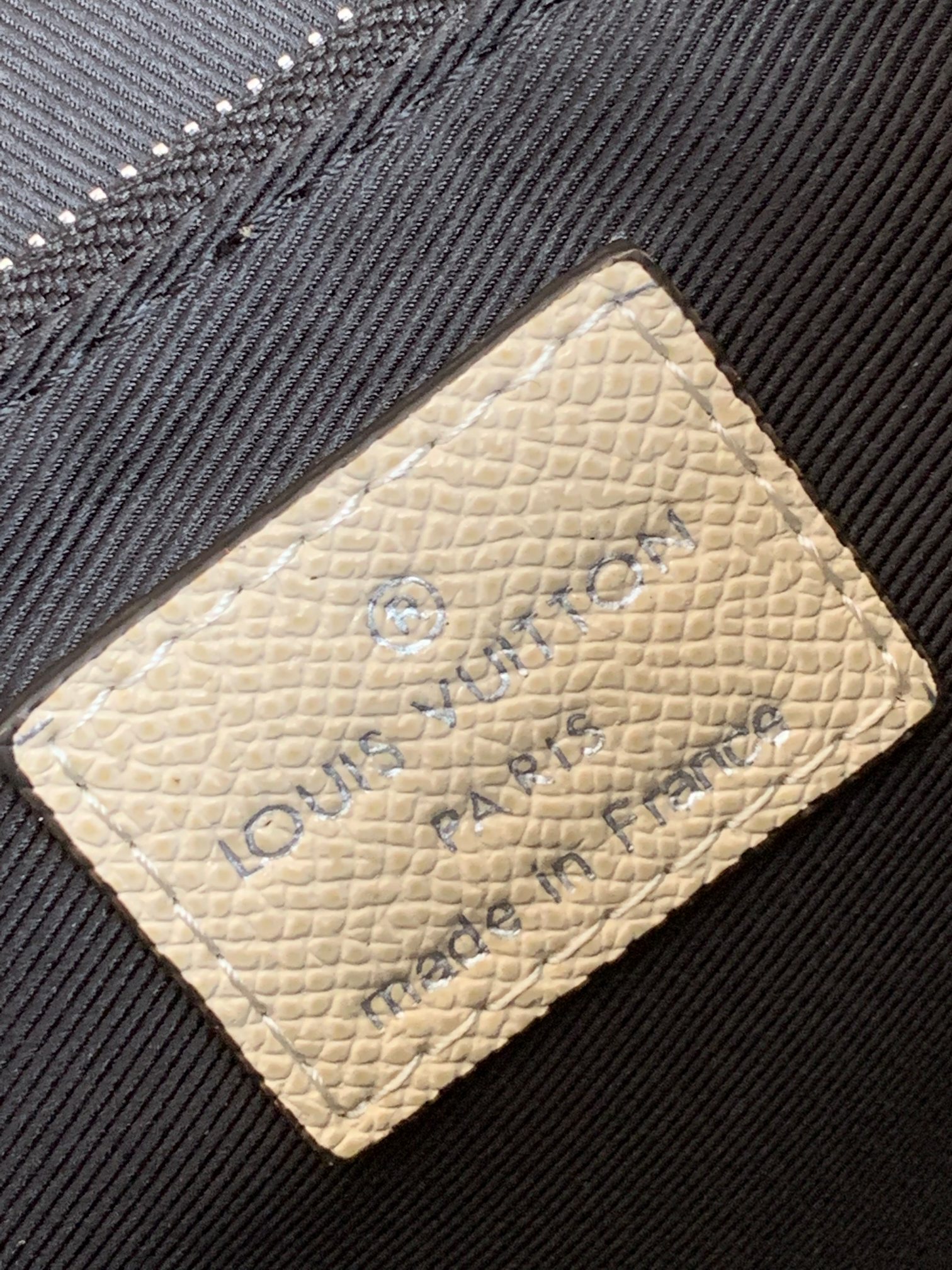 Louis Vuitton New Flap Messenger Bag - Image 9