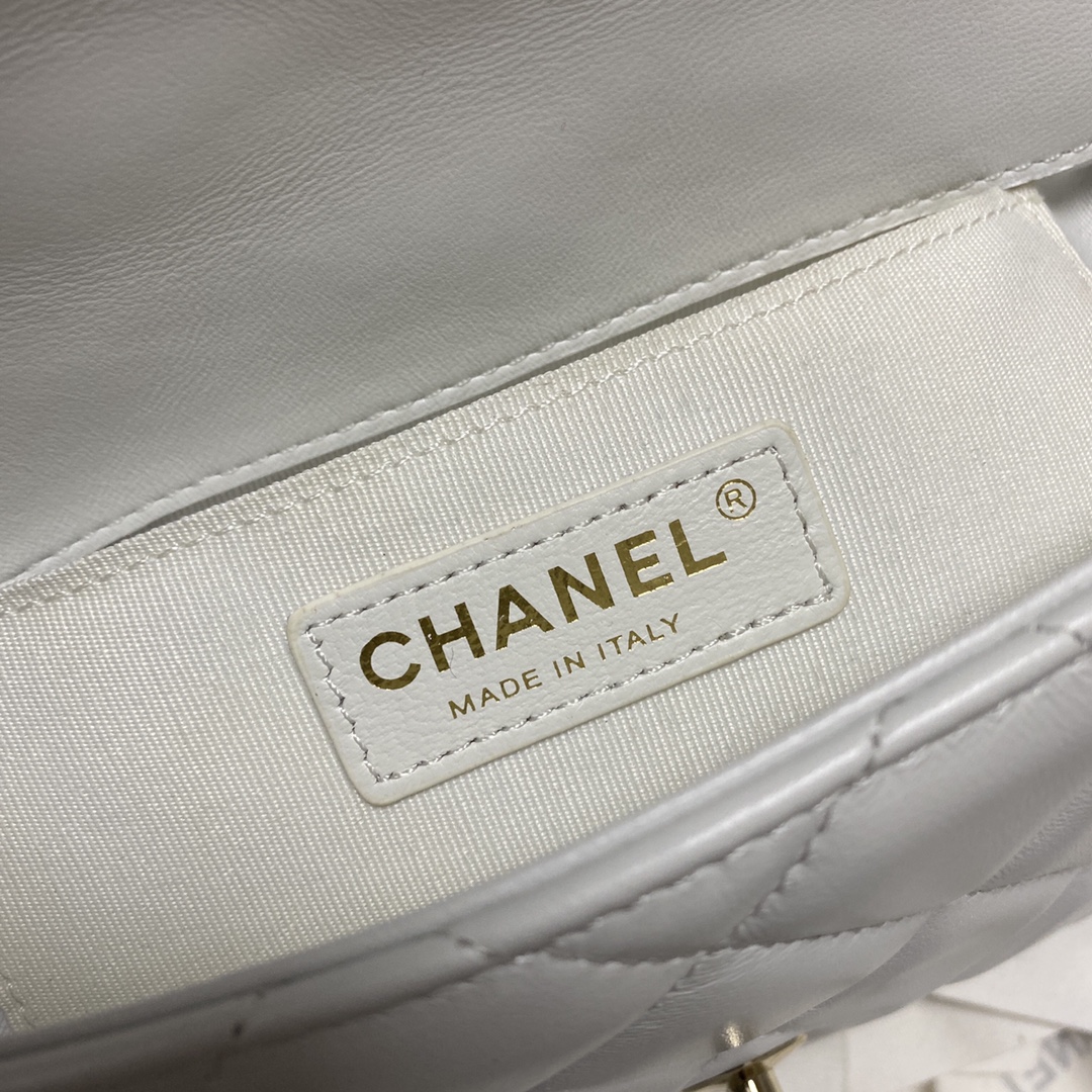 Chanel Pearl Chain Small Flap Bag in White - Image 6