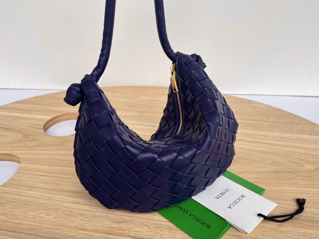 Bottega Veneta Bag - Image 3