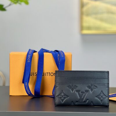 Louis Vuitton Card Holder in Monogram Eclipse