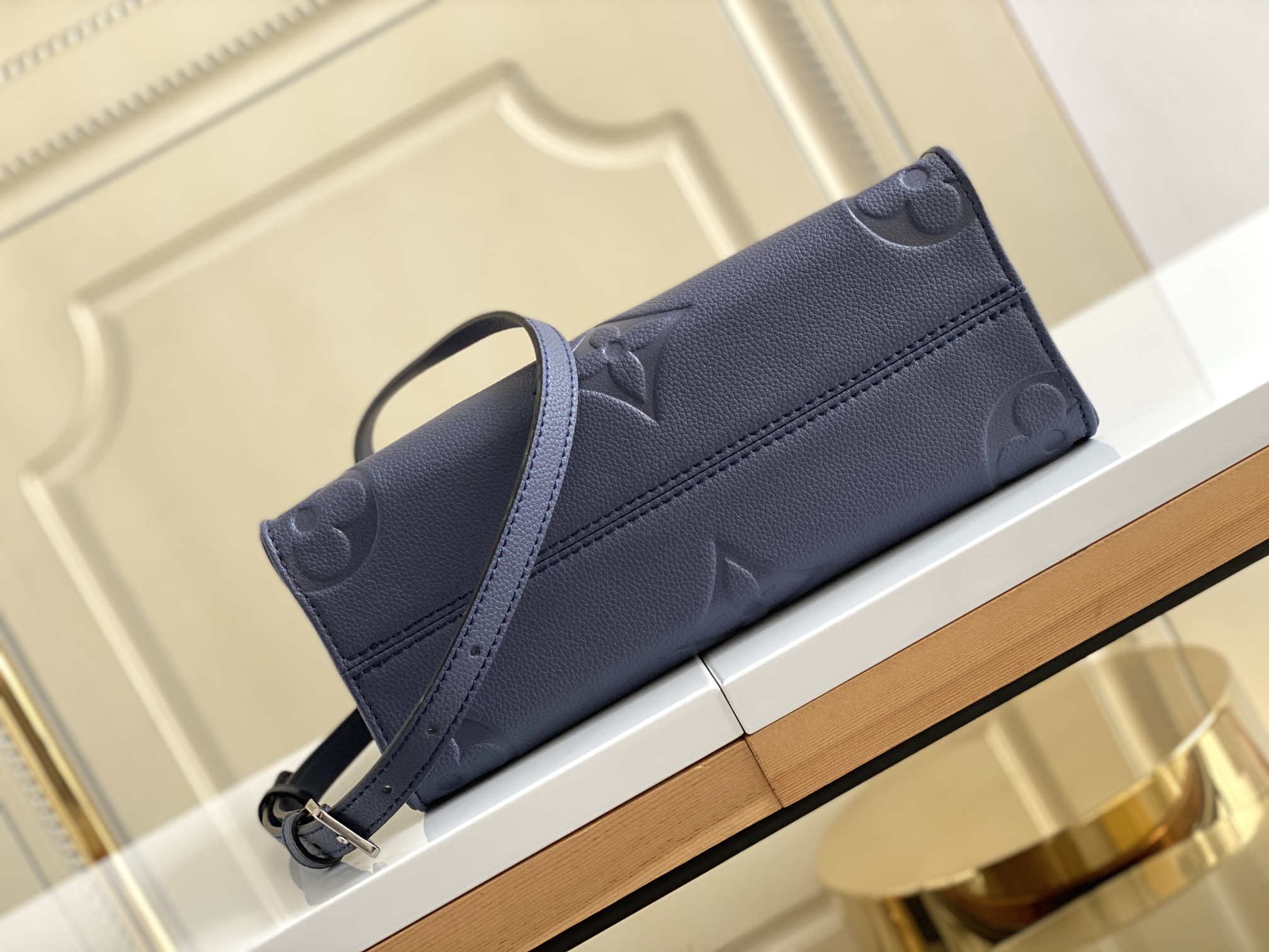 Louis Vuitton OnTheGo Small Tote Bag - Image 5