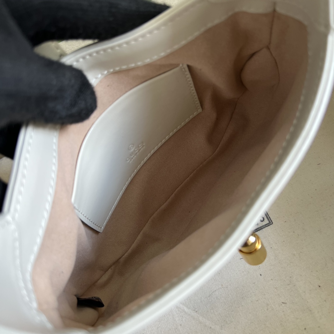 Gucci Bag - Image 10