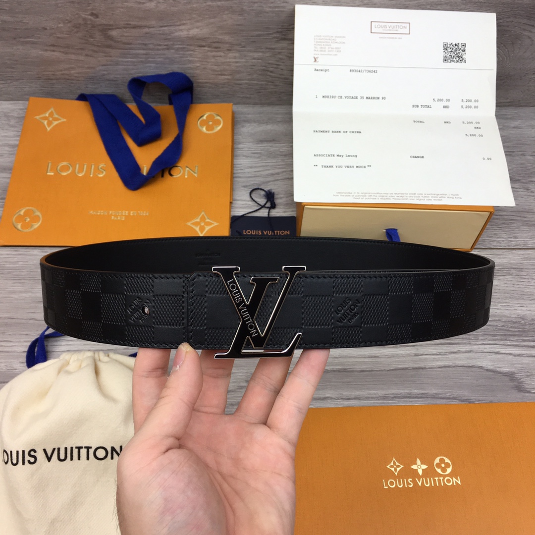 db9bf2_b1886752d7f64168a88ff46fdc39ad8bmv2.jpg Louis Vuitton LV Letter Buckle 40mm Leather Belt - Image 1