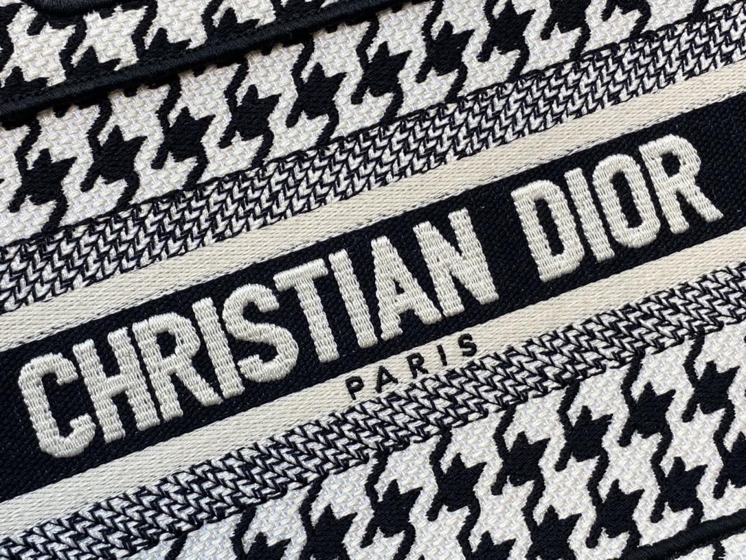 Dior Small Tote Bag in Black & White Houndstooth - Image 10