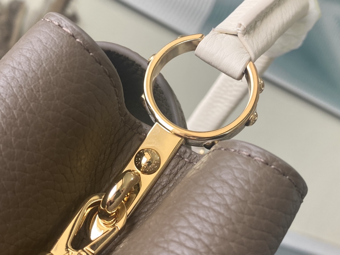 Louis Vuitton Capucines BB Small Handbag in Brown - Image 10