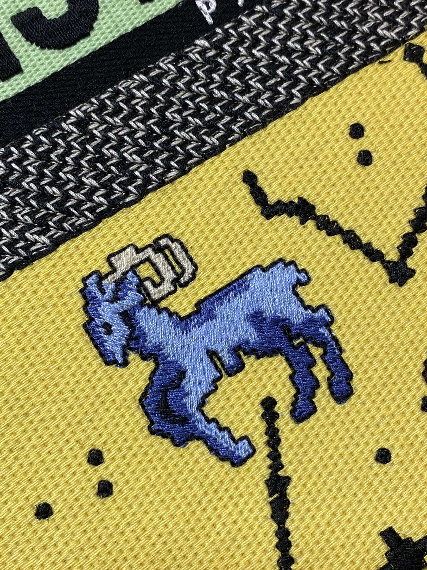 Dior Medium Constellations Tote Bag - Image 9