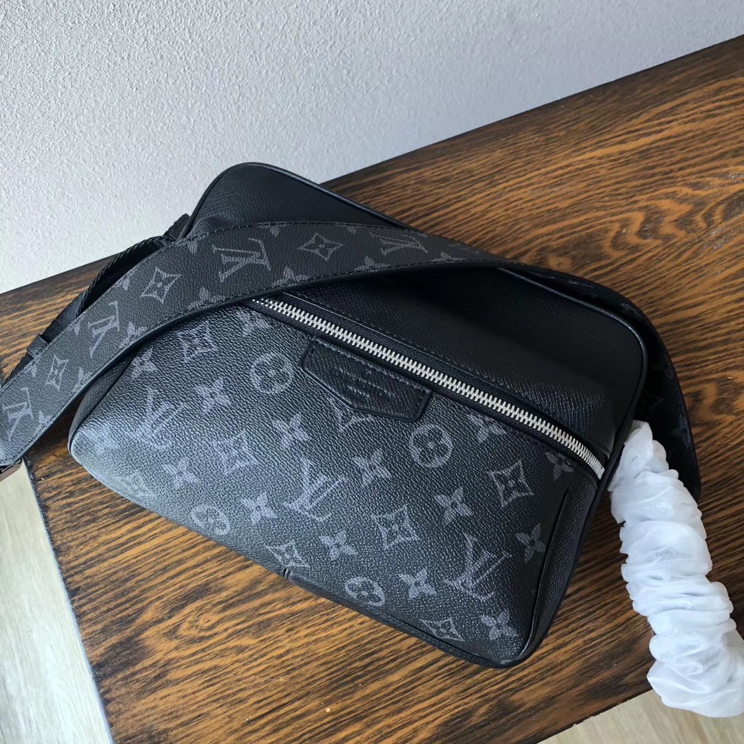 Louis Vuitton Outdoor Messenger Bag - Image 3