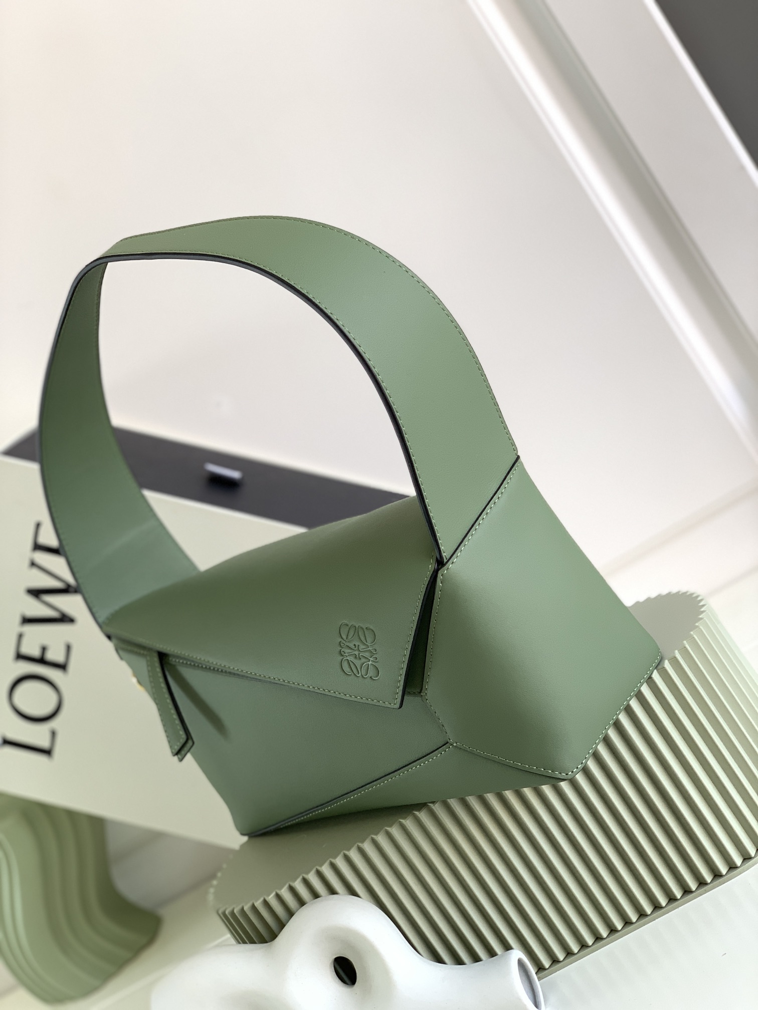Loewe Bag - Image 3