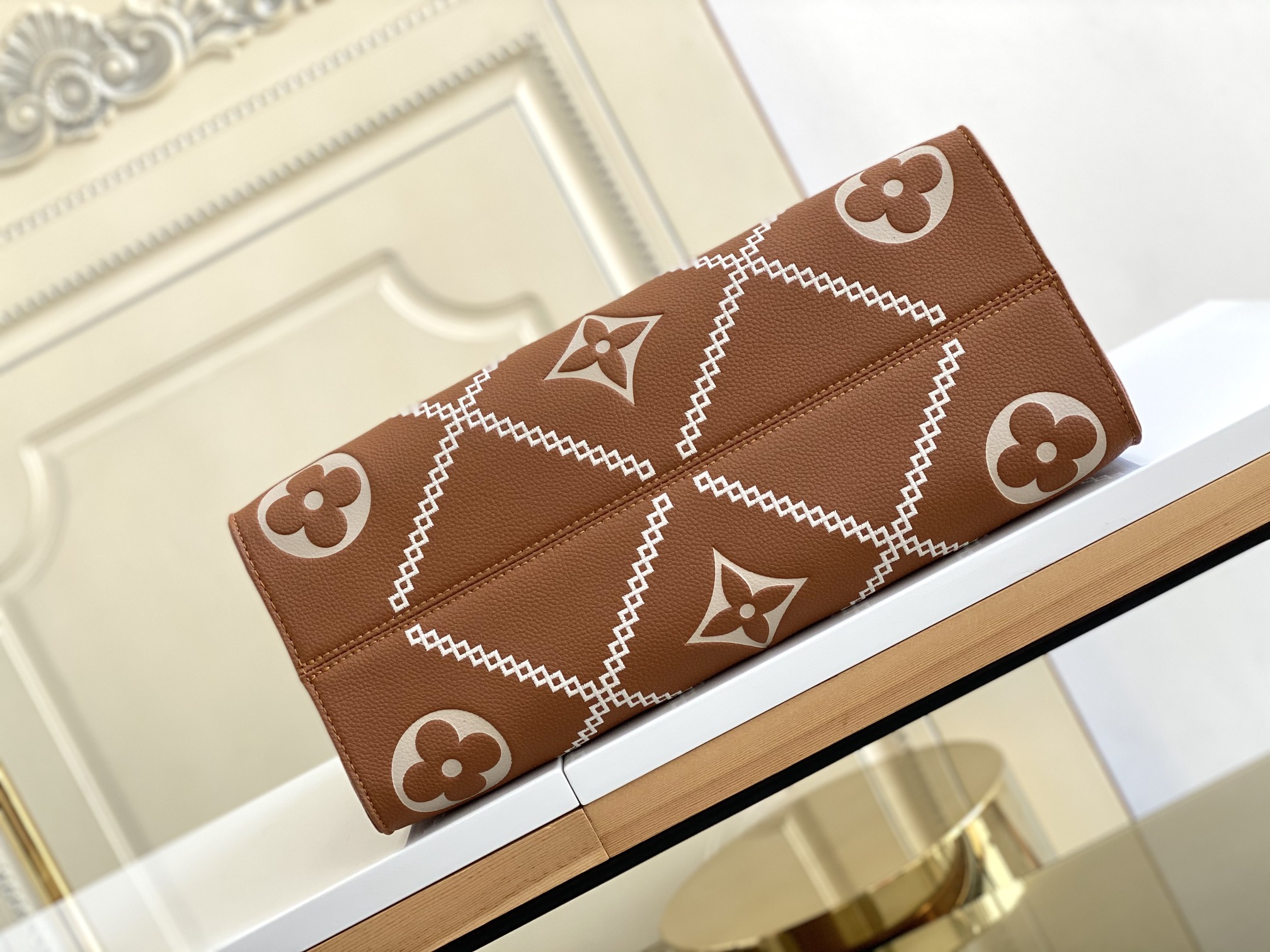 Louis Vuitton OnTheGo Medium Tote Bag - Image 5