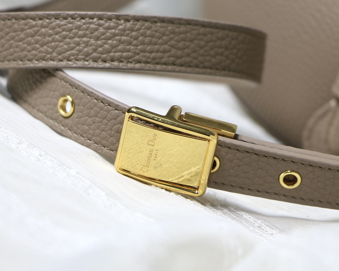 Dior Medium Bobby Bag in Khaki Calfskin - Image 8