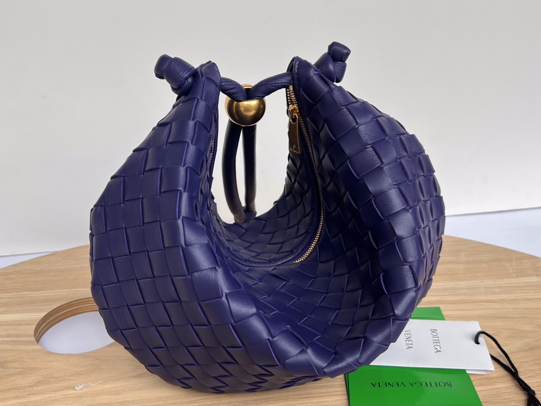 Bottega Veneta Bag