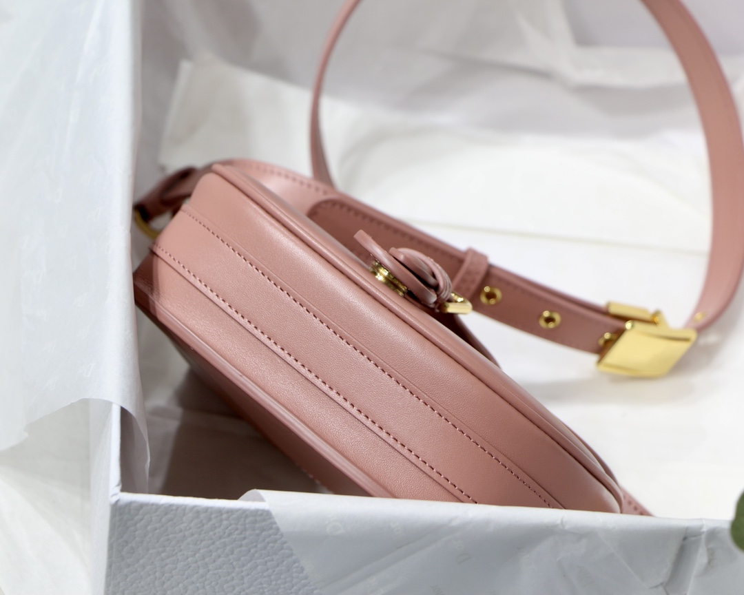 Dior Small Bobby Bag in Pink Calfskin - Image 5