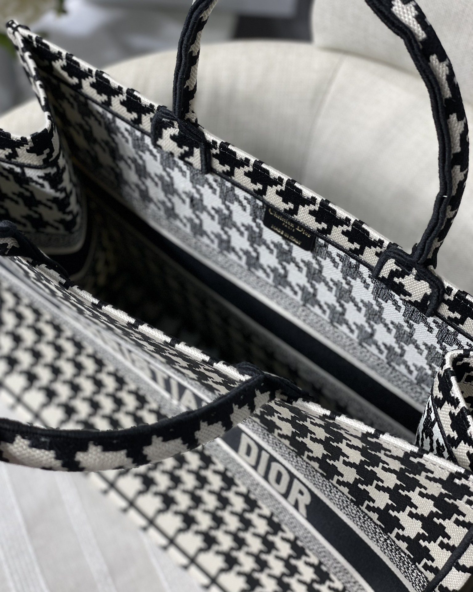 Dior Large Book Tote Bag in Black&White Houndstooth - Image 5