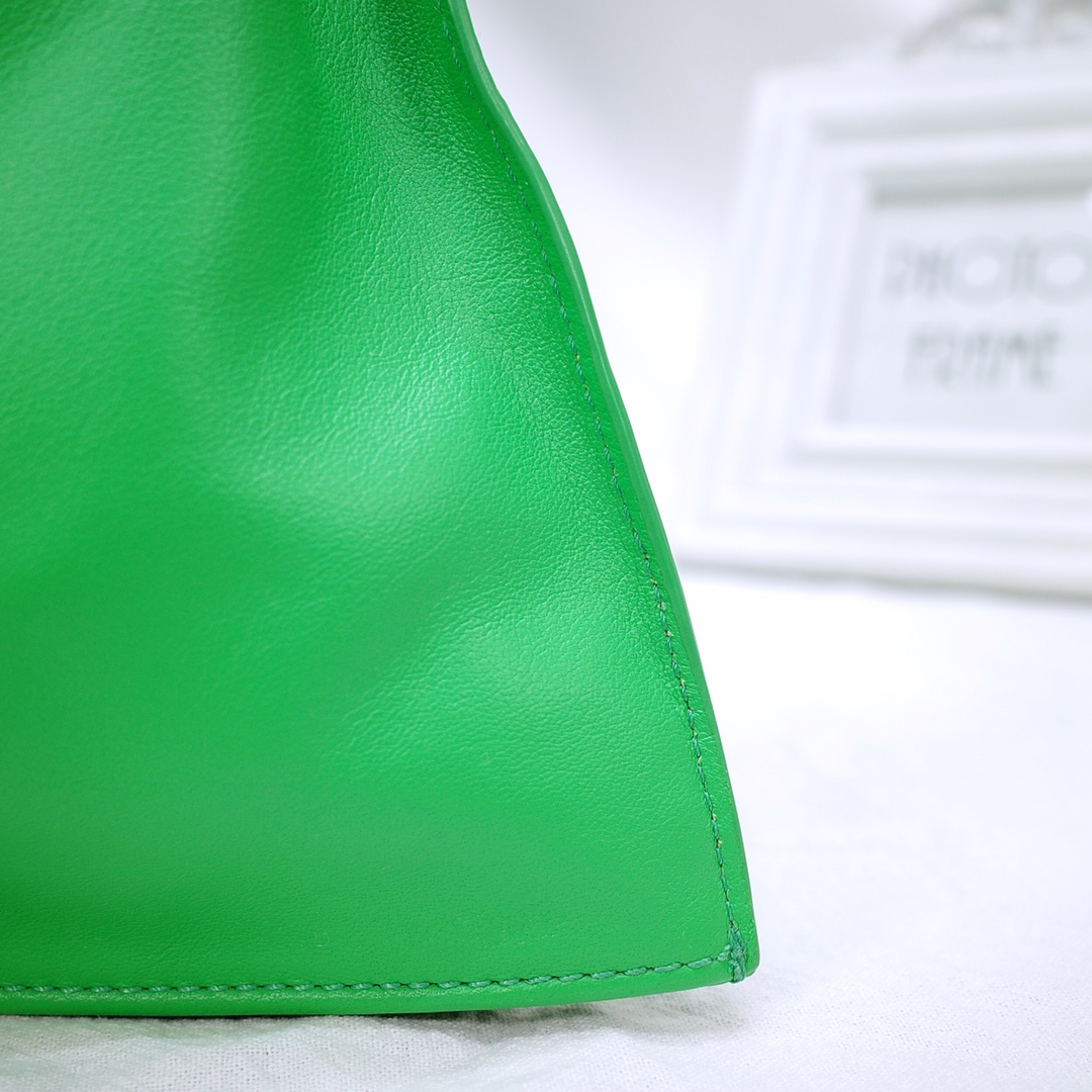 Bottega Veneta Bag - Image 10