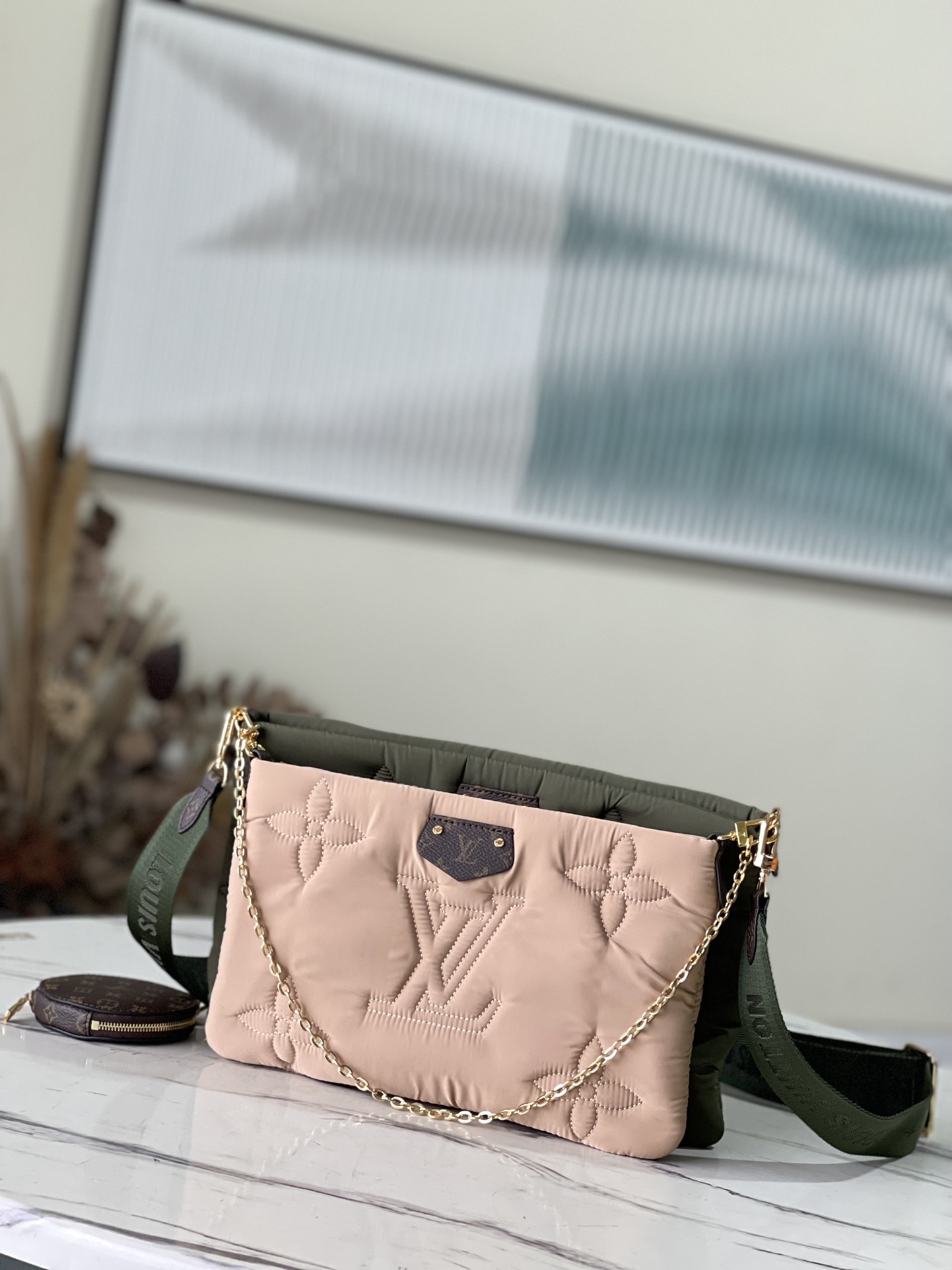 db9bf2_bfcbaf521cc34ff18b97bb6267471302mv2.jpg Louis Vuitton Bag - Image 1