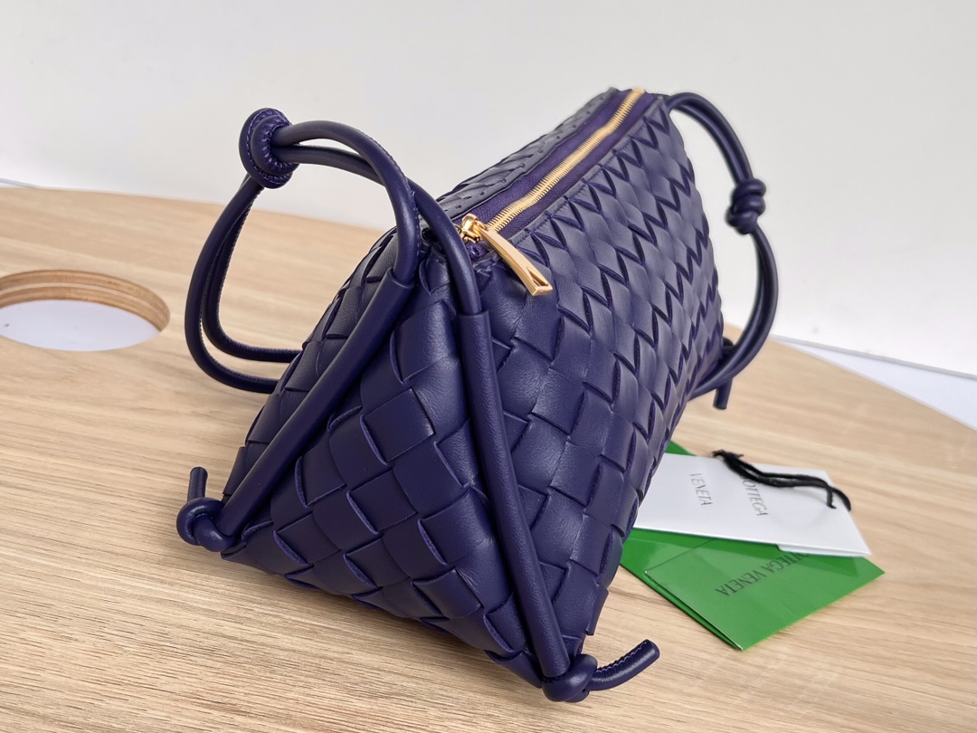 Bottega Veneta Bag