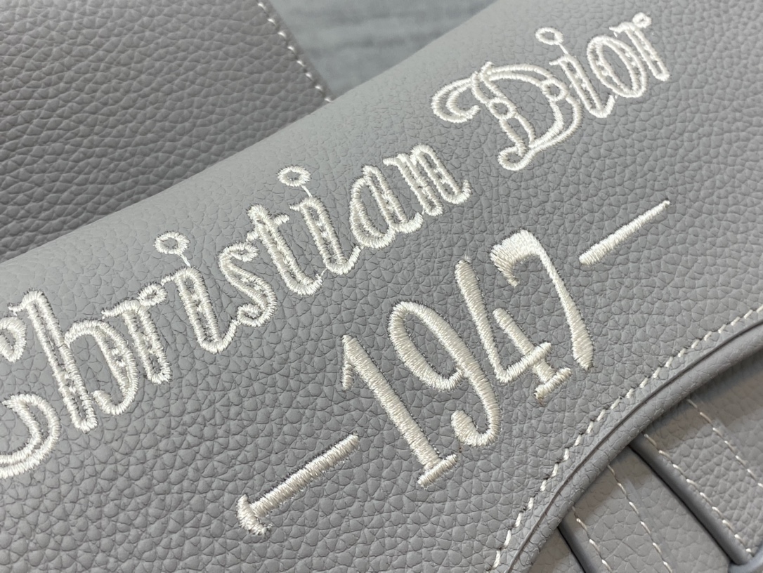 Dior Classic Saddle Bag in Gray - Image 7