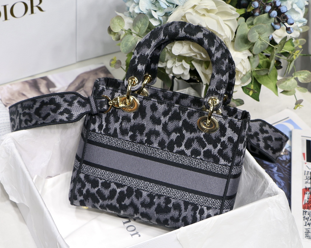 Lady Dior Leopard Embroidery Bag - Image 3