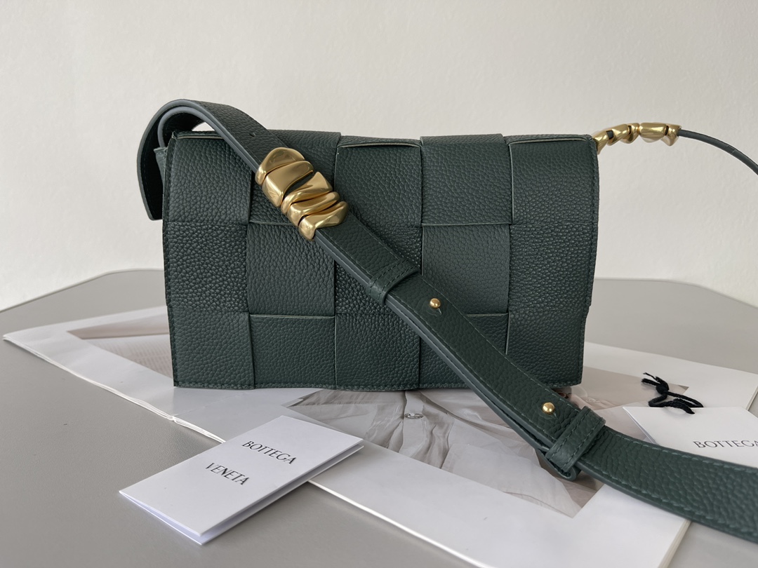 Bottega Veneta Bag