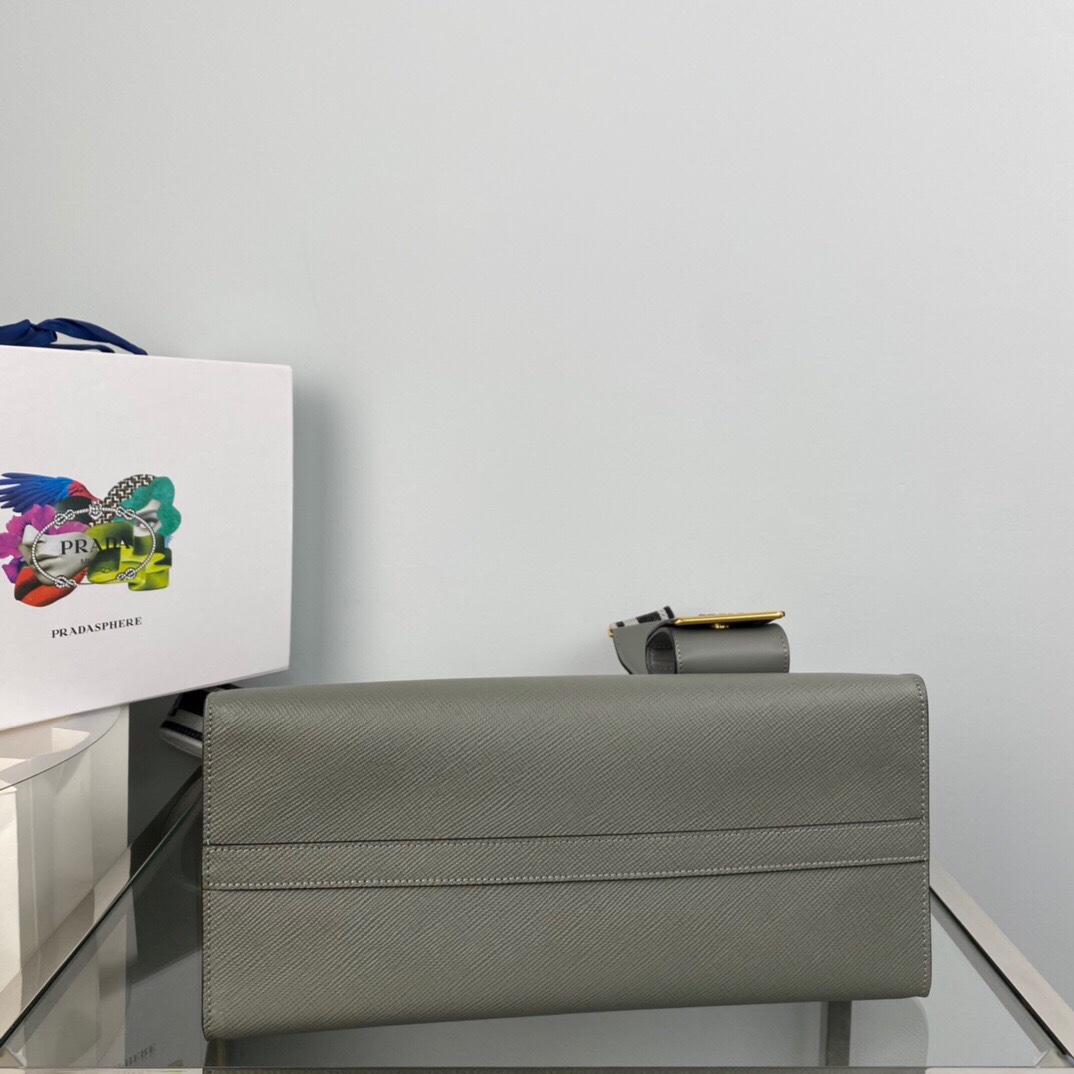 Prada Bags - Image 6