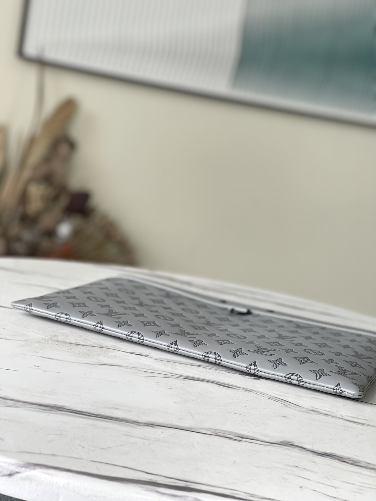 Louis Vuitton Discovery Pochette Clutch - Image 4