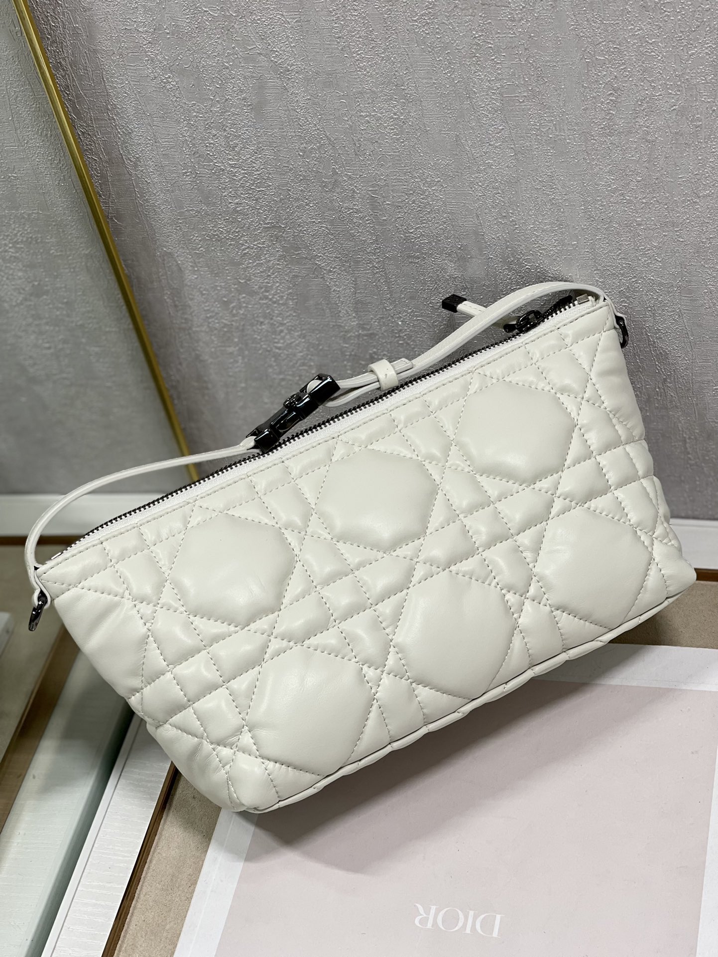 Dior Medium Travel Nomad Clutch Bag - Image 4