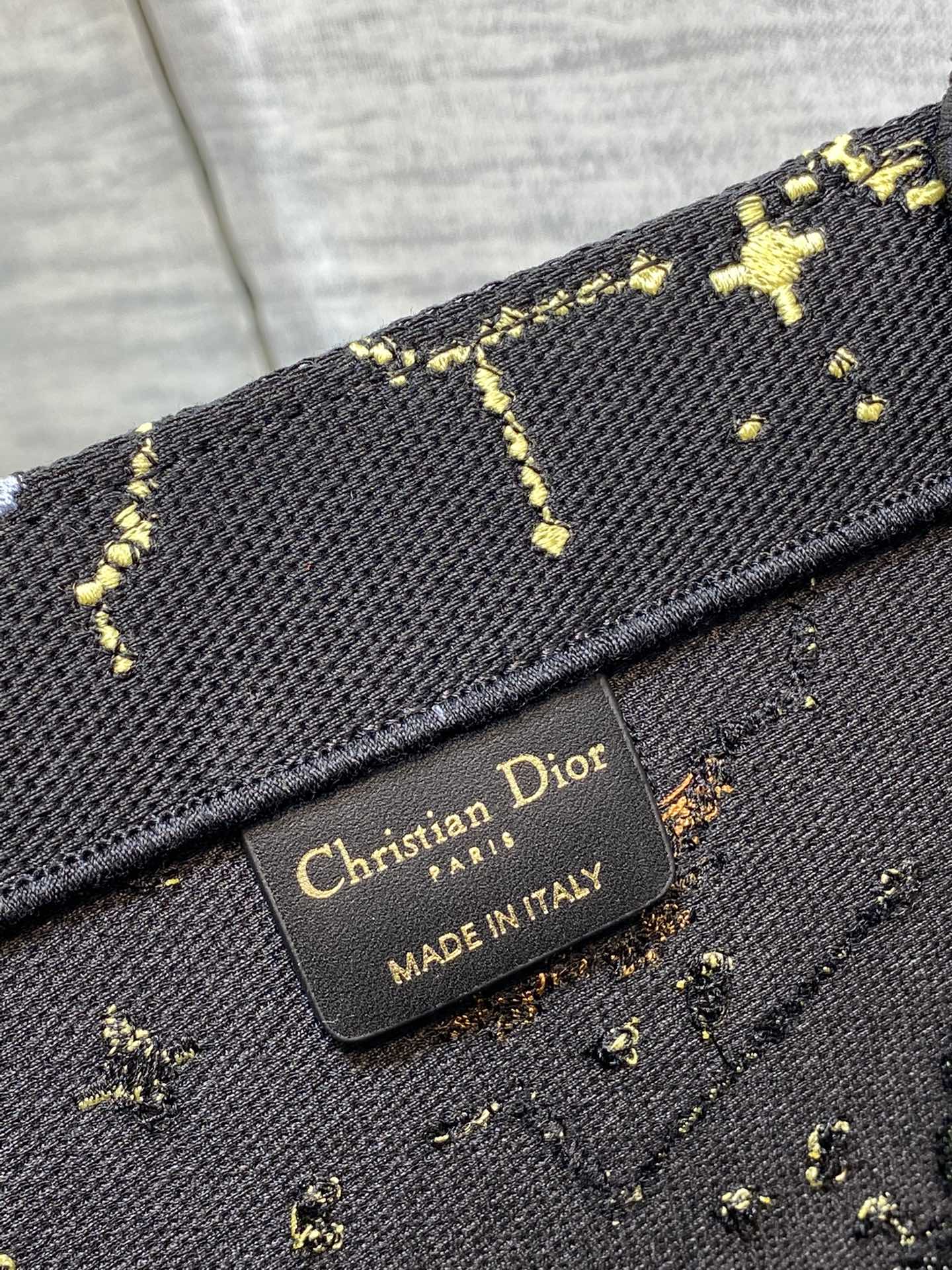 Dior Large Constellations Tote Bag - Image 9