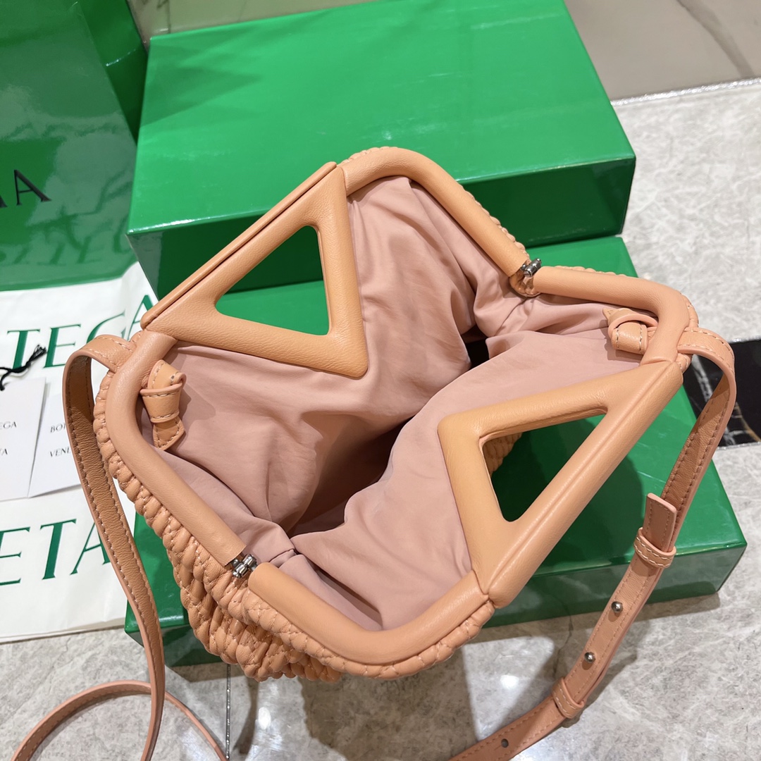 Bottega Veneta Bag - Image 7