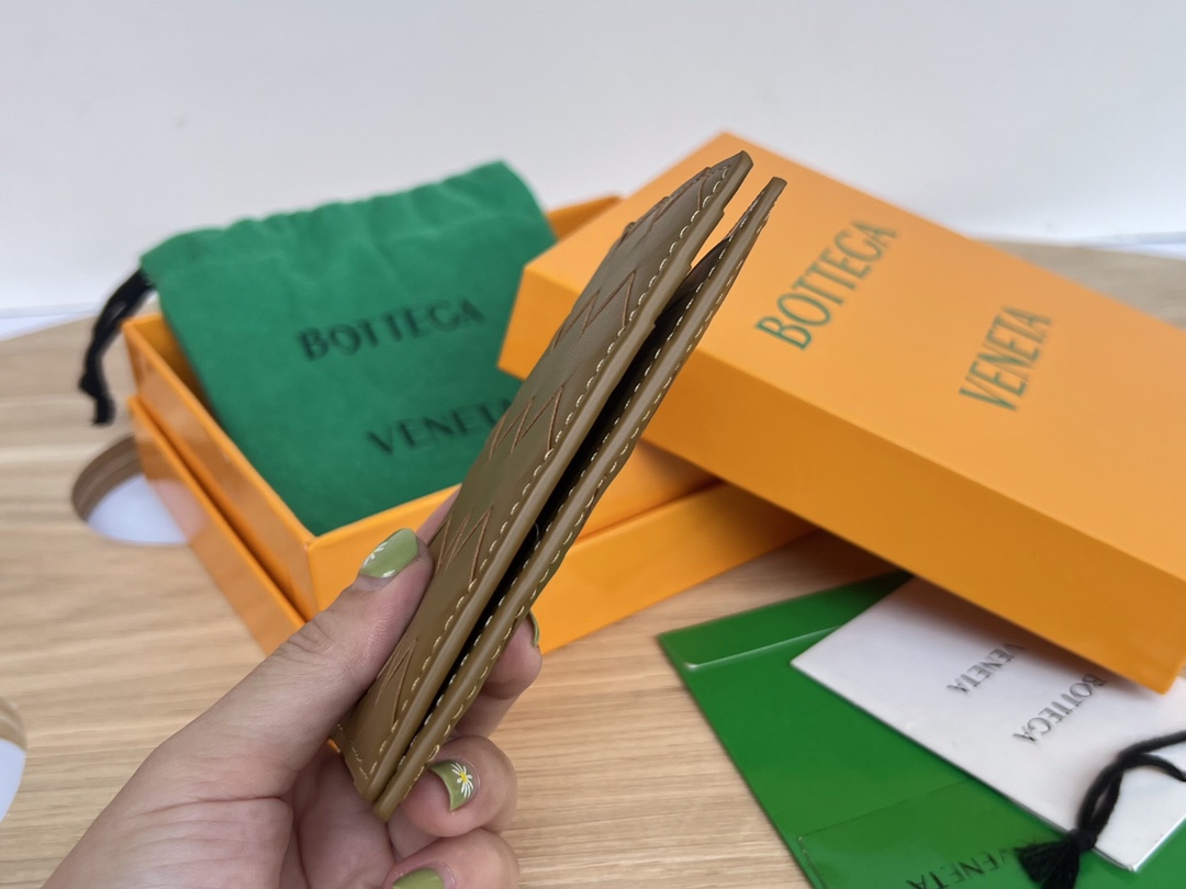 Bottega Veneta Bag - Image 3