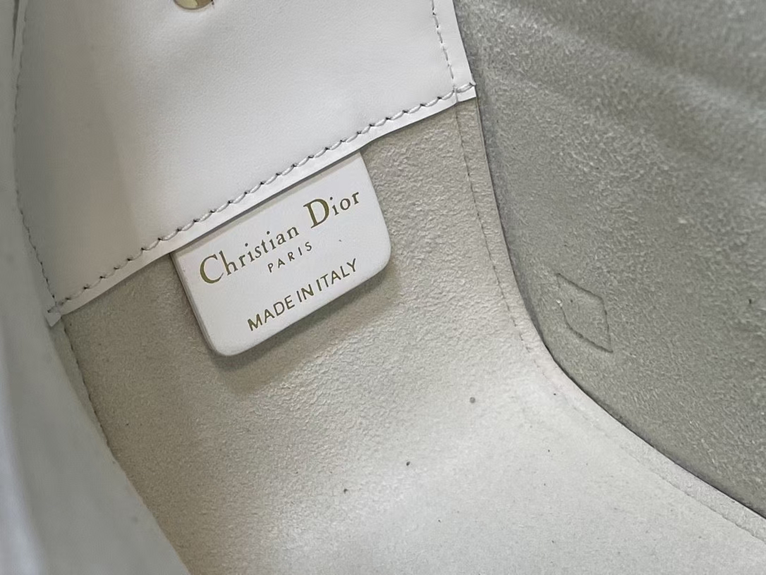Dior Messenger Bag in White - Image 7