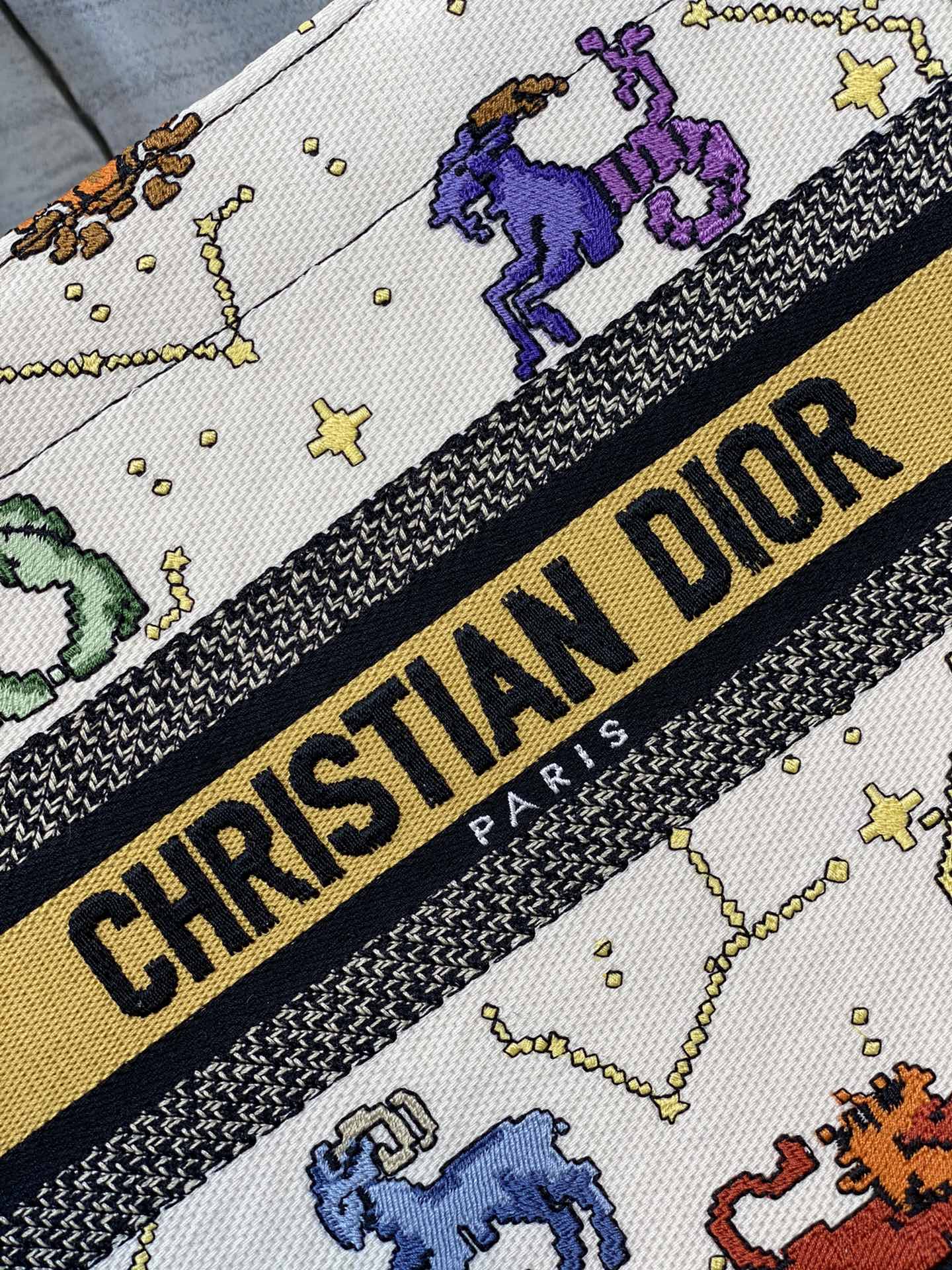 Dior Small Constellations Tote Bag - Image 4