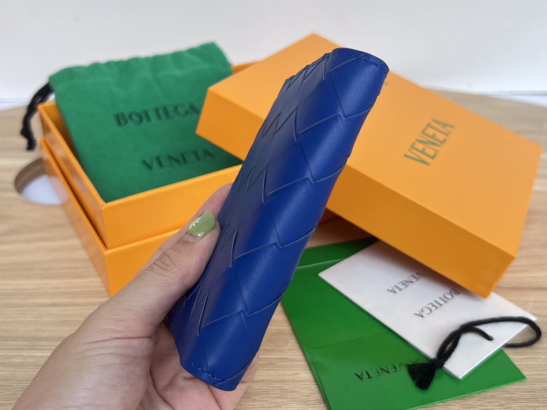 Bottega Veneta Bag - Image 3