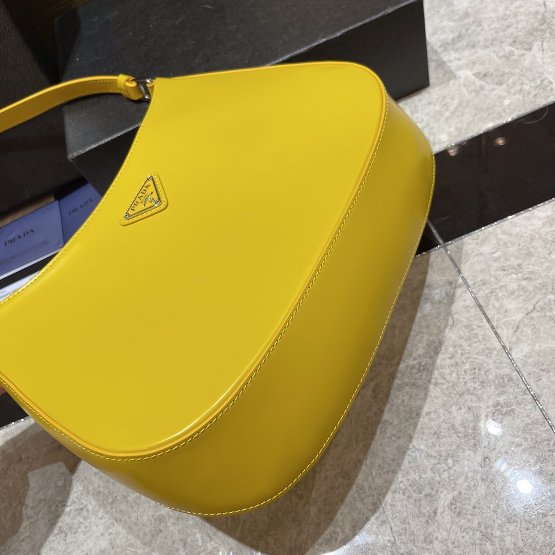 Prada Bags - Image 7