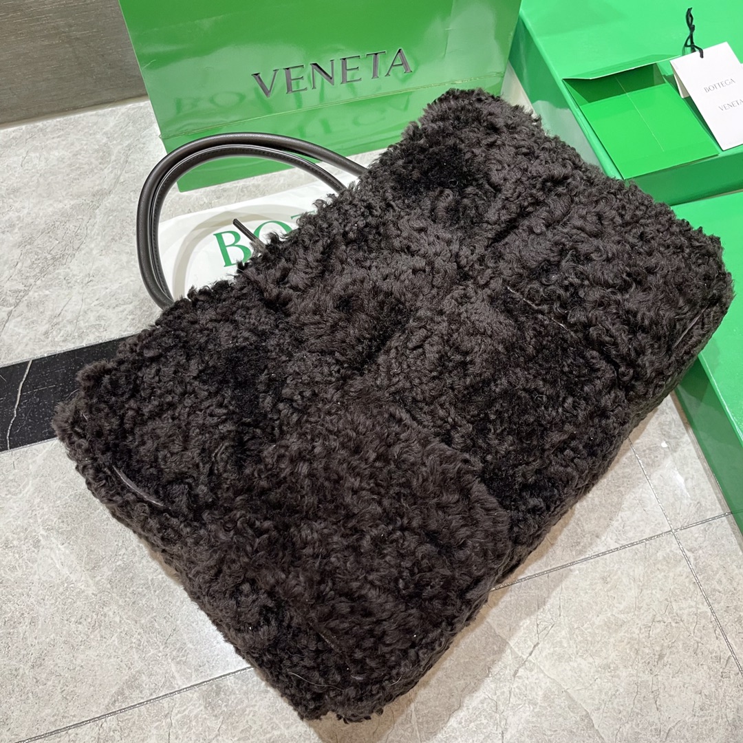 Bottega Veneta Arco Tote Bag - Image 3