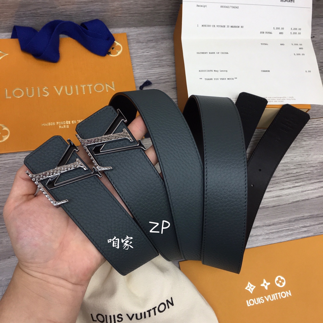 db9bf2_e037b6407b5e4505bc34f837f962390cmv2.jpg Louis Vuitton LV Letter Buckle 40mm Leather Belt - Image 1