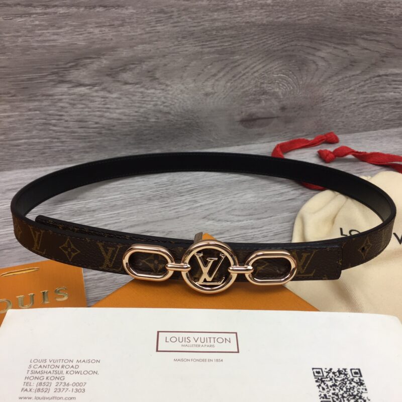 Louis Vuitton Round LV Buckle Reversible Belt
